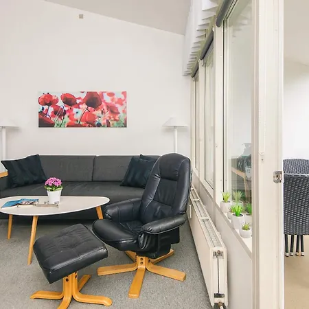 8 Person In Ringkøbing